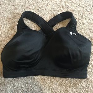 Underarmour cross back sports bra